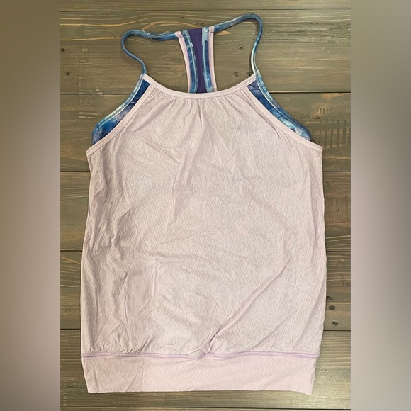 Ivivva by Lululemon tank top. Built in shelf bra. Great condition! Size 12. - Picture 1 of 3